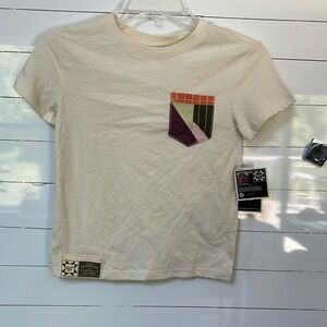 NWT GIRLS SMALL (6/7) tee